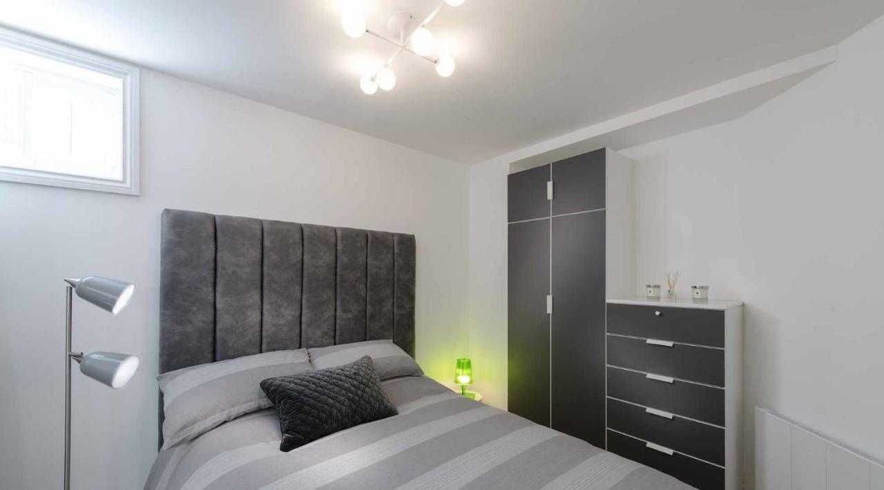 The Hideout Apartment Литам Сент Аннс Екстериор снимка