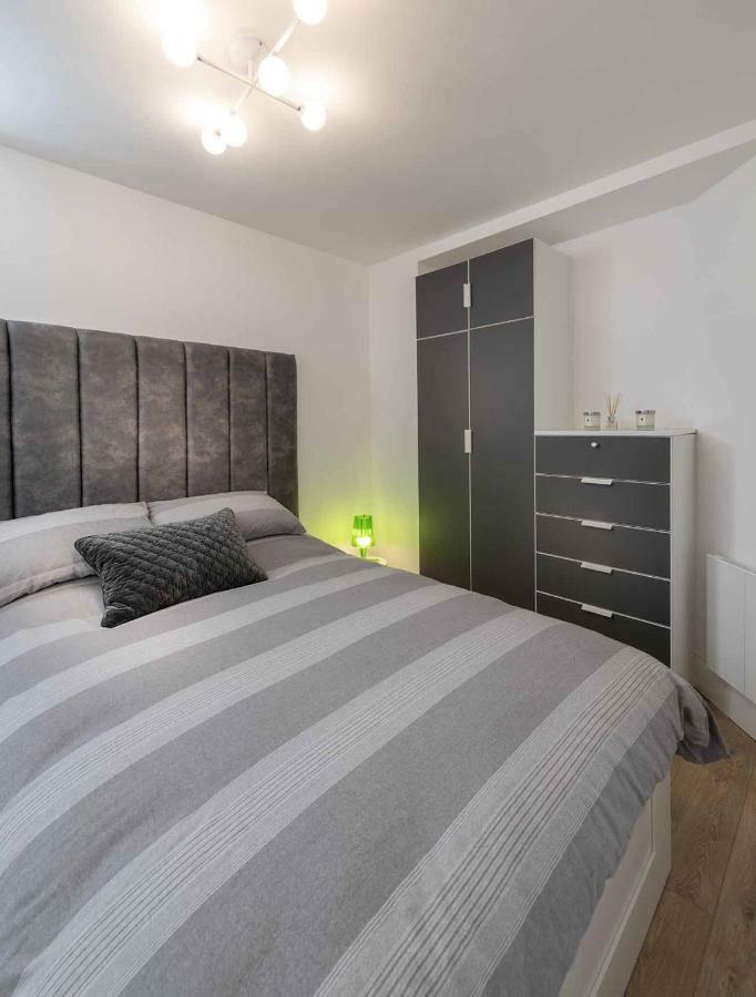 The Hideout Apartment Литам Сент Аннс Екстериор снимка